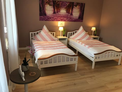 Palminas Ferienwohnung OG Apartment in Saarland, 66, Germany