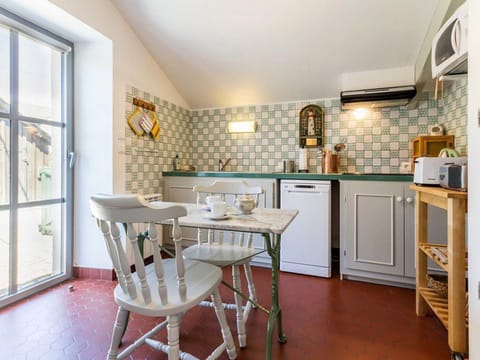 Gîte Calme et Rénové Proche Marais Salants, à 3km de la Mer, avec Vélos et Équipements Inclus - FR-1-306-994 House in La Turballe