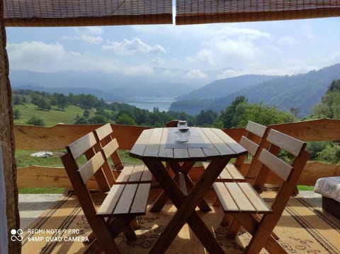 Day, Natural landscape, View (from property/room), Balcony/Terrace, Lake view, Mountain view