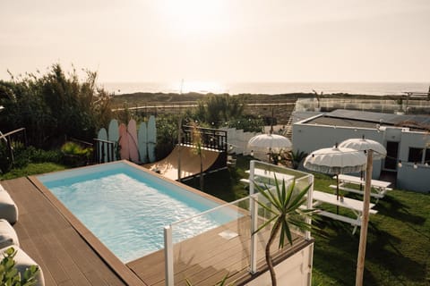 Pool view, Swimming pool