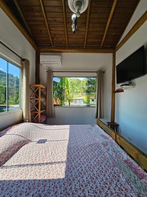 Flat rústico e aconchegante próximo a Paraty e Trindade Bed and Breakfast in State of Rio de Janeiro