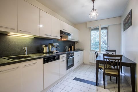 Le Bois Gentil - Grand appartement familial, proche de Genève et du Palexpo Apartment in Saint-Julien-en-Genevois