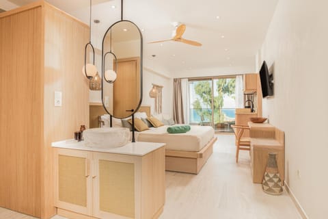 Living room, Photo of the whole room