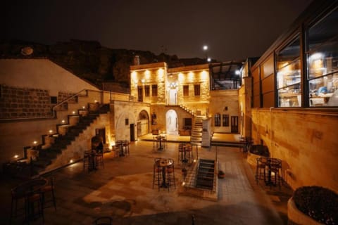 Property building, Night