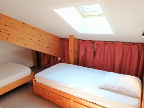 Duplex 4 pièces pour 8 personnes au pied des pistes à Morillon - FR-1-815-76 Apartment in Morillon