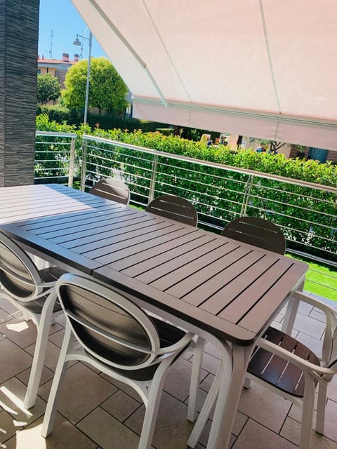 Casa Eva con piscina privata Apartment in Manerba del Garda