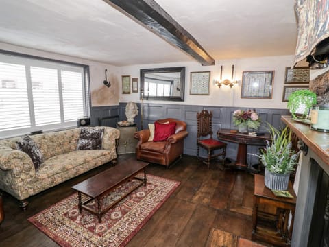 The Old Paper Shop House in Tewkesbury