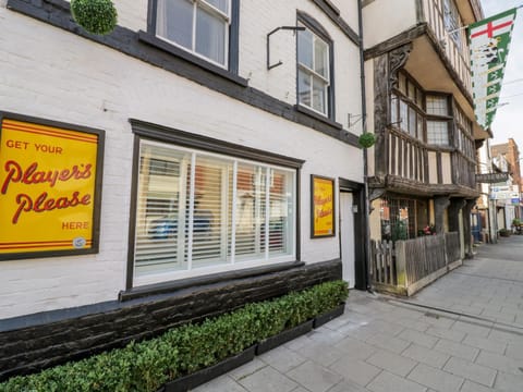 The Old Paper Shop House in Tewkesbury