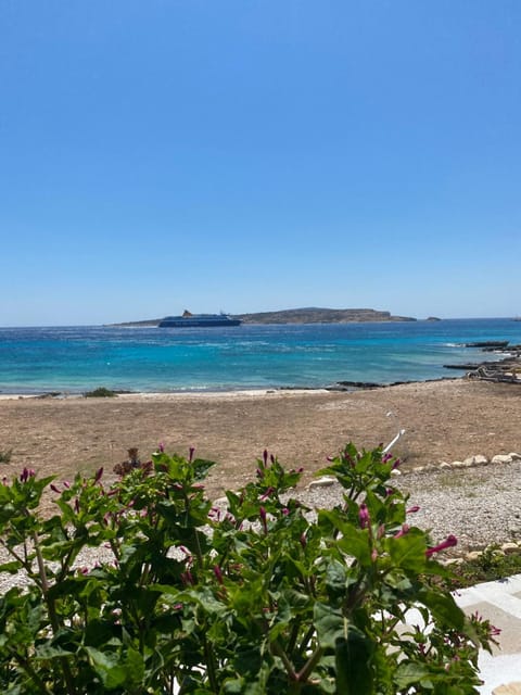 Palio Karnagio Παλιό Καρνάγιο Apartment in Koufonisia