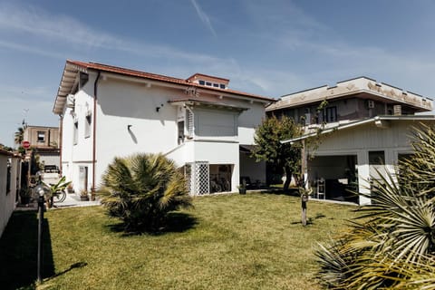 Capitani Guest House Bed and Breakfast in Fiumicino
