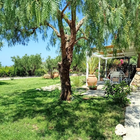 Inner courtyard view