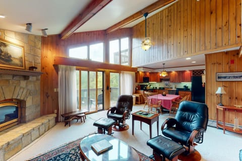 Bromley Mountain Condo CD2 Apartment in Peru