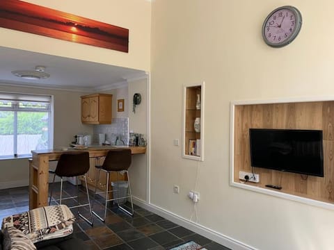 Cut Limestone Apartment Riverside Lodge Apartment in County Kilkenny