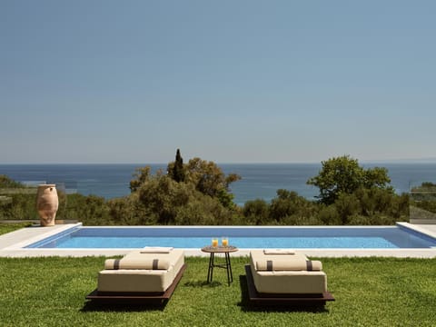 Day, Natural landscape, Pool view, Sea view, Swimming pool, sunbed