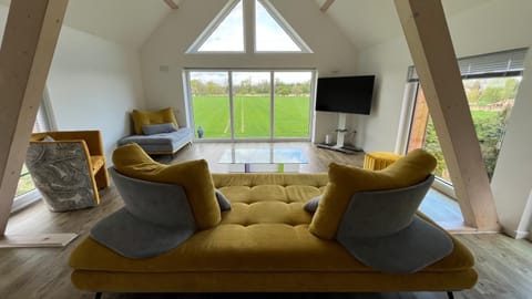 Living room, Garden view