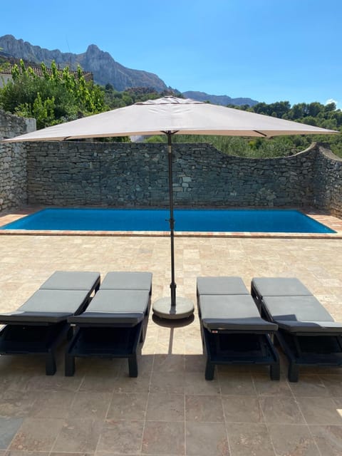 CASA NICOLE Naturaleza, Montañas y Piscina Privada en Alicante House in Marina Alta