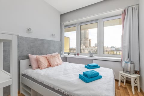 Bed, Bedroom, City view