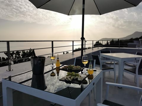 Balcony/Terrace, Lounge or bar, Dining area, Breakfast
