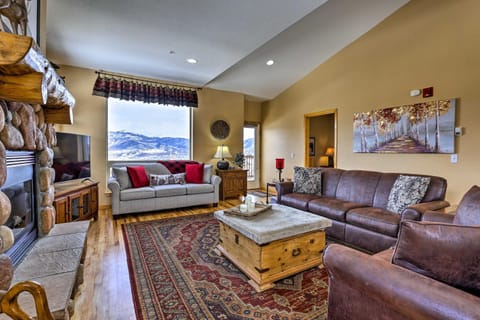 11 Mi to Keystone Silverthorne Condo with Deck House in Wildernest