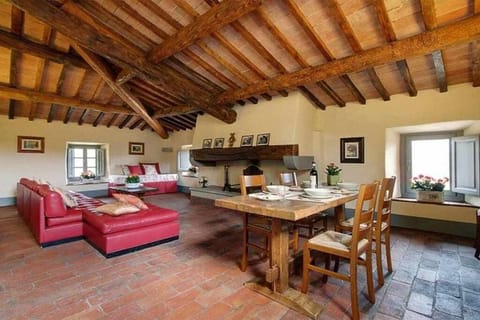 Villa Casaglia 2apartment With Shared Pool Apartment in Emilia-Romagna