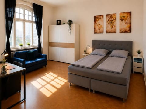 Living room, Bedroom