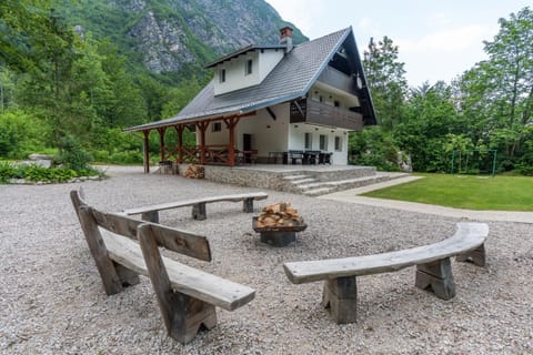 Holiday House Destina - Lake Bohinj House in Friuli-Venezia Giulia