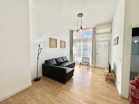 Aluche Aparment A Apartment in Madrid