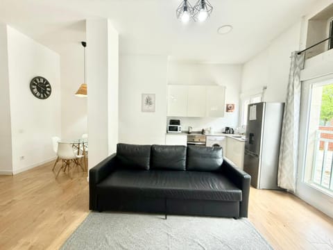 Aluche Aparment B Apartment in Madrid