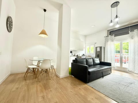 Aluche Aparment B Apartment in Madrid