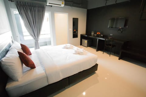 Shower, Toilet, Bed, Bathroom, TV and multimedia, Balcony/Terrace, Seating area, Bedroom, Facility for disabled guests