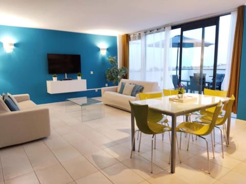 TV and multimedia, Living room