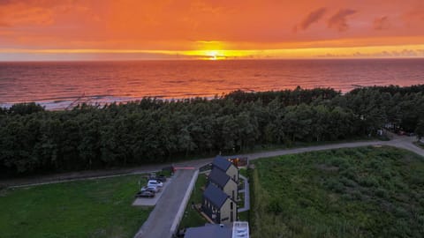 Property building, Bird's eye view, View (from property/room), Sea view