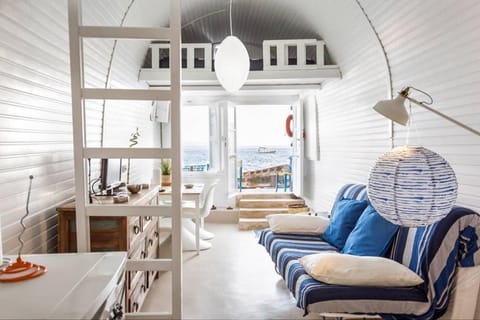 Living room, Seating area, Dining area, Sea view