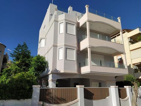 Property building, Balcony/Terrace, Internal: Not applicable to any particular room