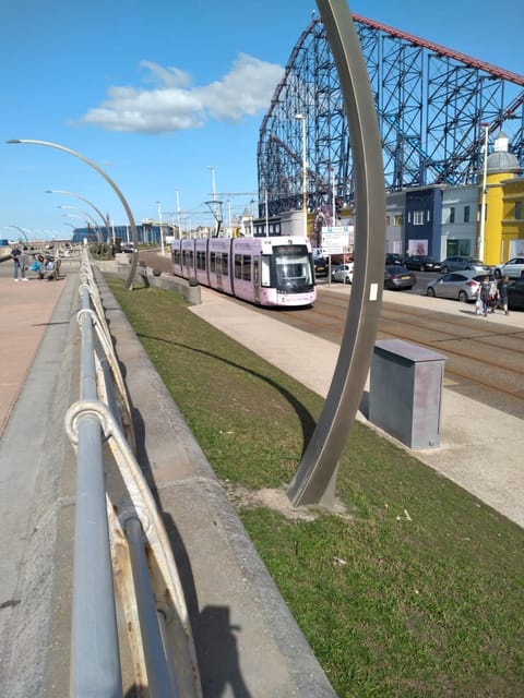 Sea-front Apartment home-from-home Apartment in Blackpool