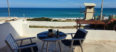 Day, Natural landscape, Dining area