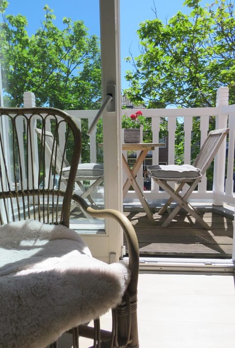 Day, View (from property/room), Balcony/Terrace, Seating area