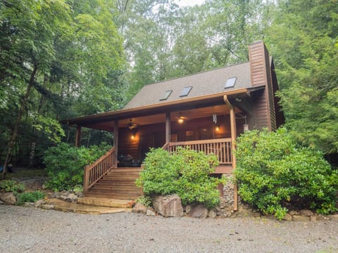 Smokys Hideaway House in Sevier County