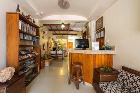 Library, On-site shops, Business facilities, Meeting/conference room, Supermarket/grocery shop, Shopping Area