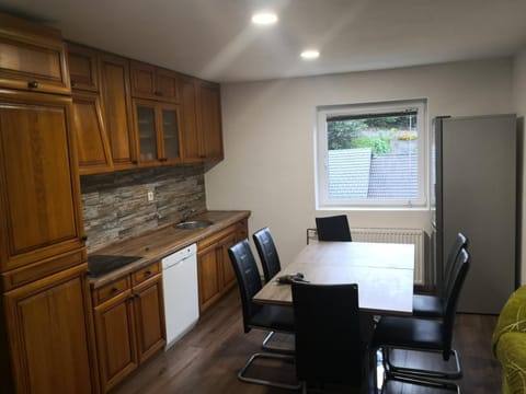 Apartma Alja Podkoren Bed and Breakfast in Friuli-Venezia Giulia