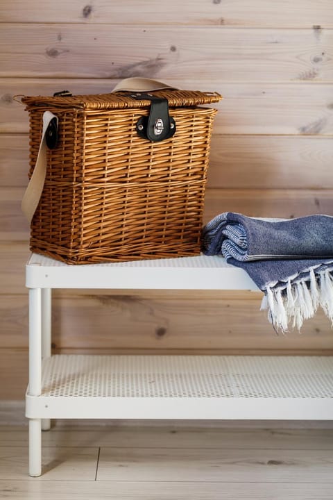 Decorative detail, Internal: Not applicable to any particular room