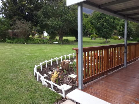 Nadine's Self - Catering Accommodation Apartment in Eastern Cape
