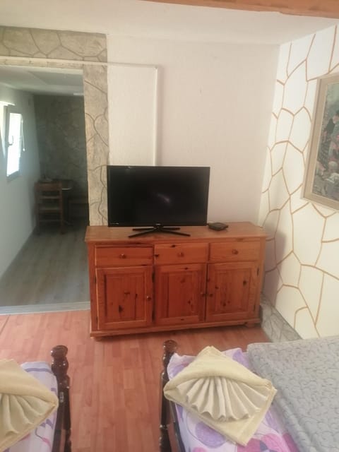 Brvnara Krin 3 House in Zlatibor District, Serbia