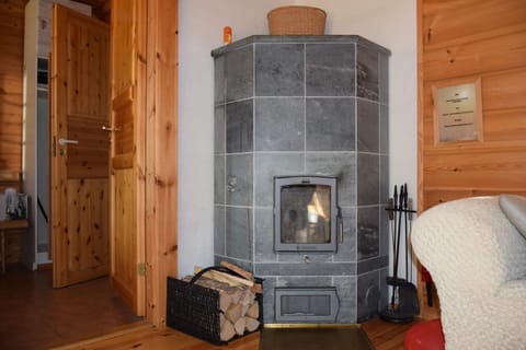 Honeyhill Villa Karhu Villa in Uusimaa