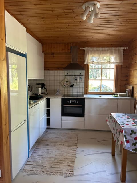 Honeyhill Villa Karhu Villa in Uusimaa