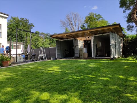 Fitness centre/facilities, Garden view