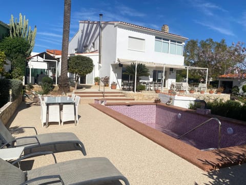 Berg & Zon Bed and Breakfast in Safor