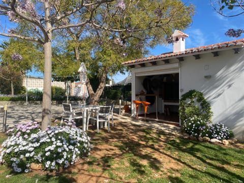 Berg & Zon Bed and Breakfast in Safor