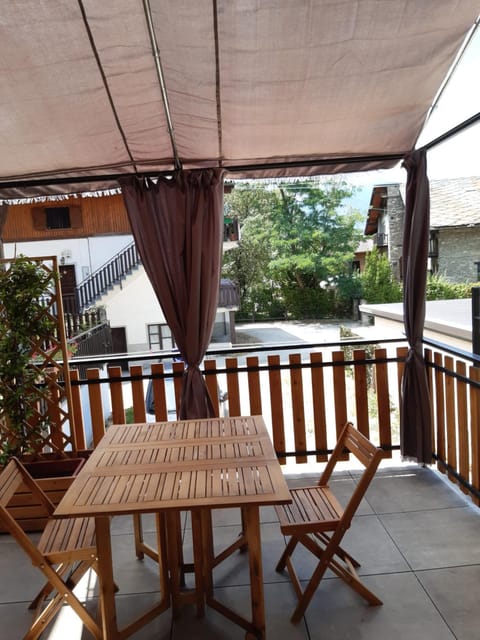 Appartamento con terrazza - Aymavilles Apartment in Aosta Valley, Italy