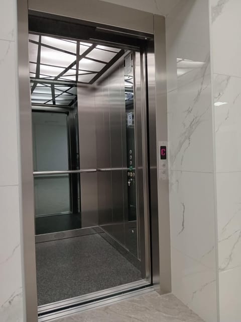 elevator